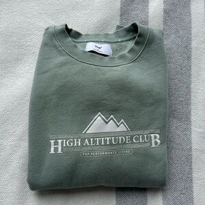 TNA cozy fleece perfect crew